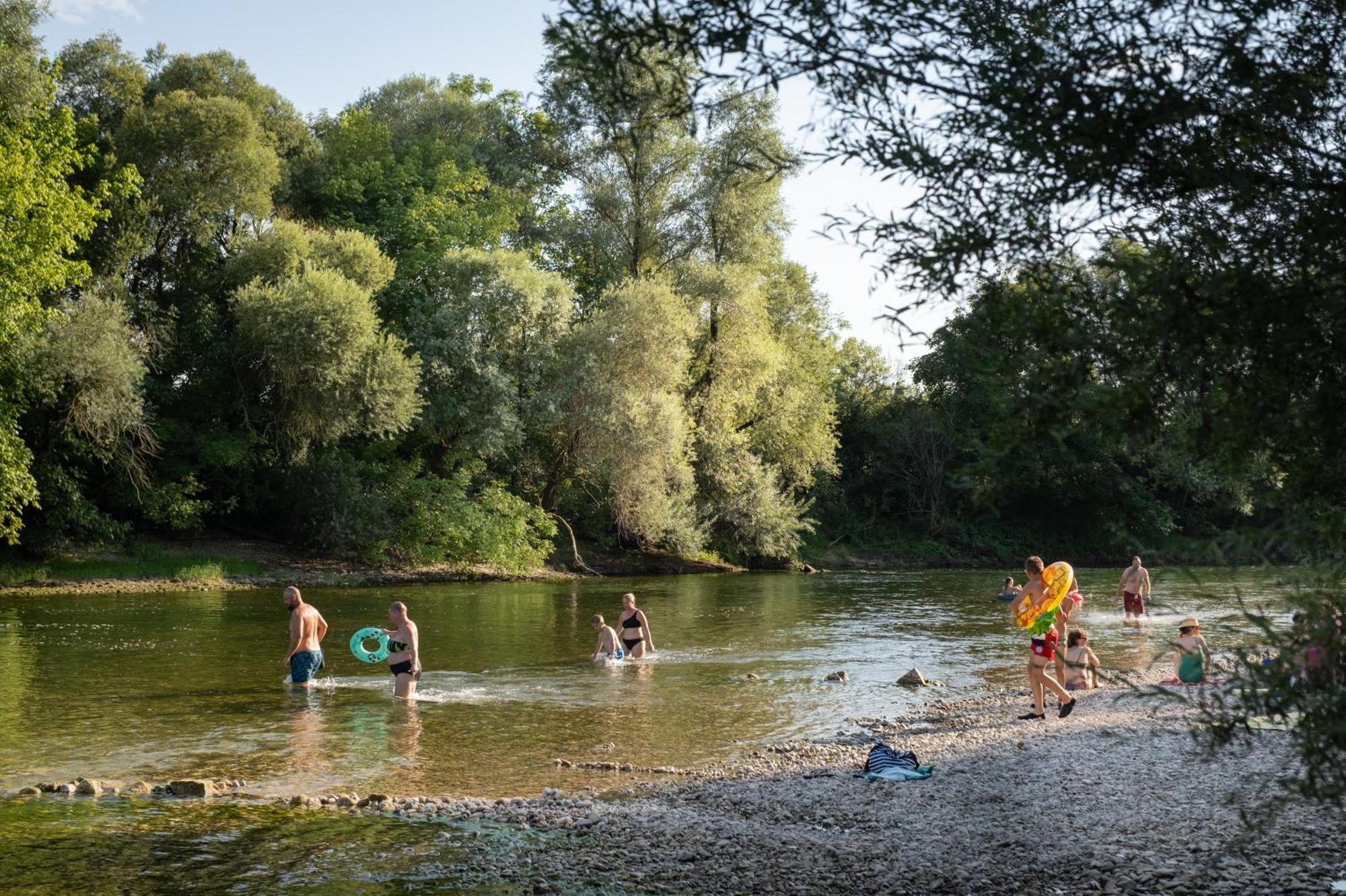 Huttopia La Plage Blanche Ounans Zewnętrze zdjęcie